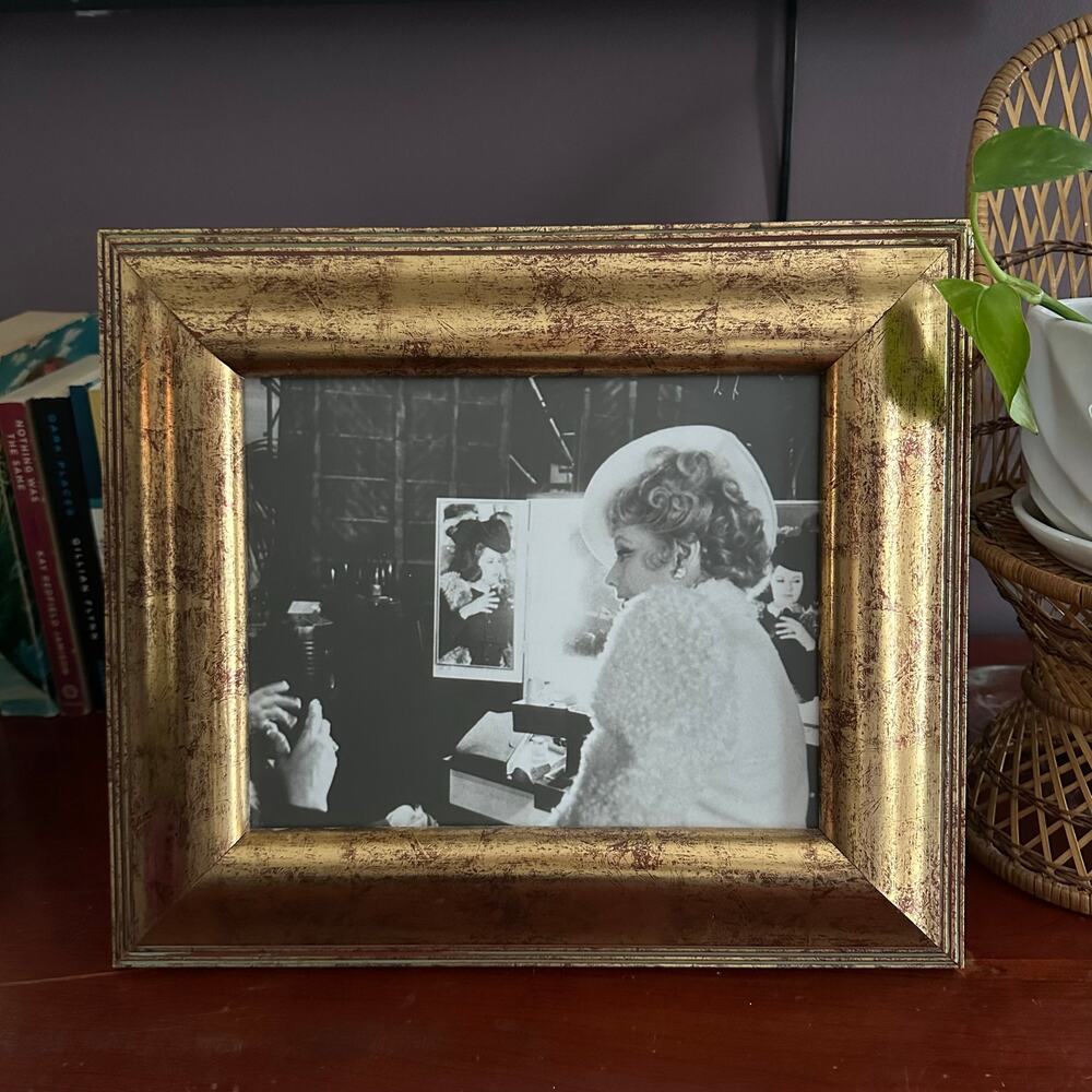 Moody 8x10 Gold Wood Scoop Edge Picture Frame Vintage Hollywood Photography